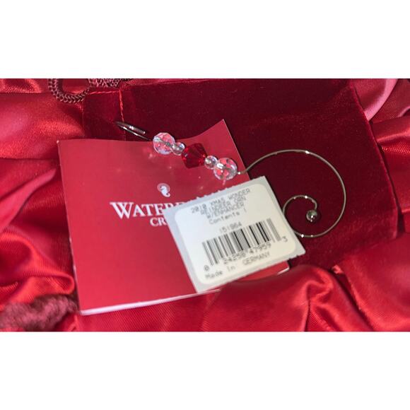 Waterford 2009 Snow Crystals Annual Cut Snowflake Ornament + Hanger Enhancer - Picture 3 of 3